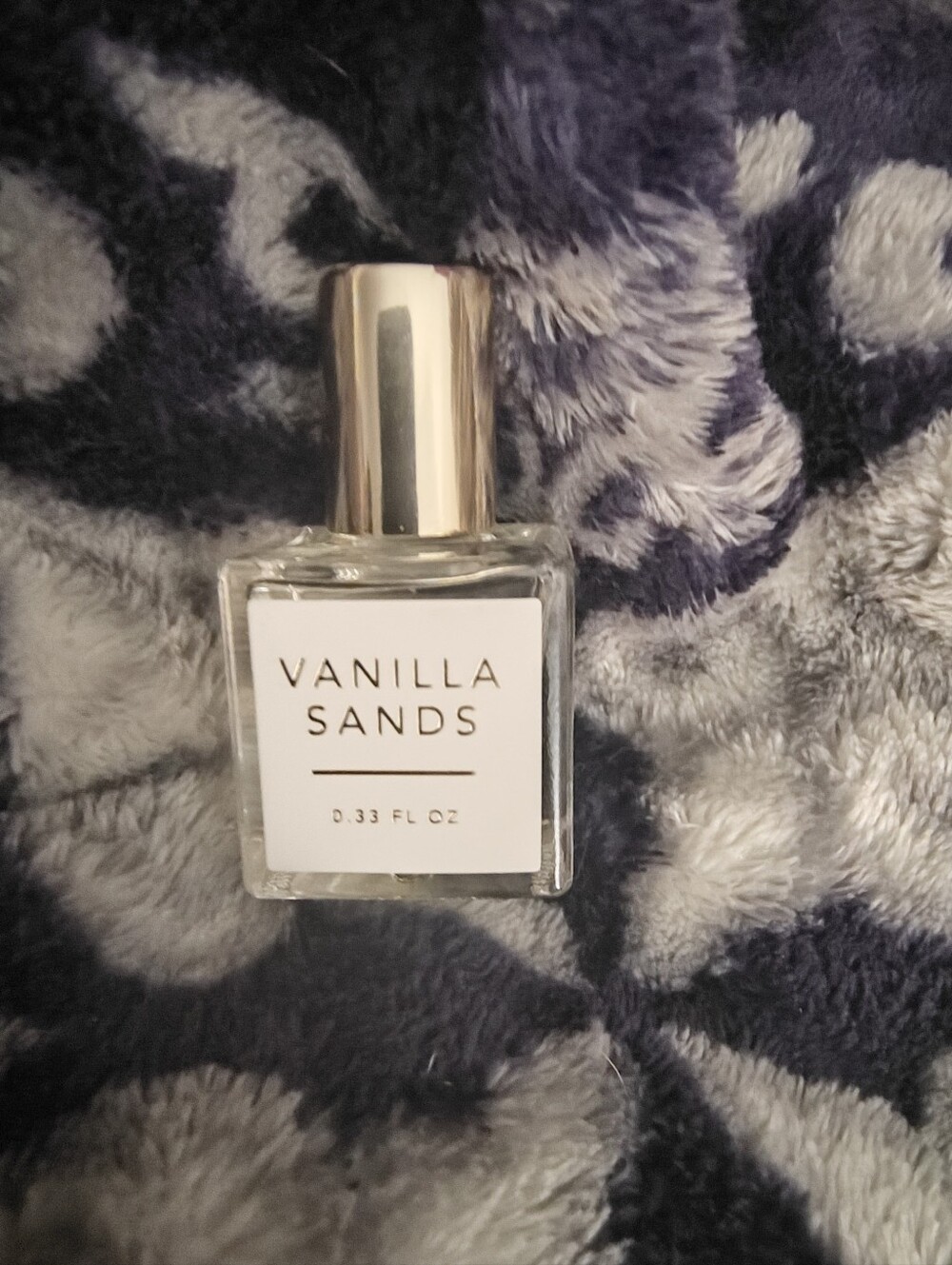 Sand+Fog Vanilla Sands Mini Perfume - Clear Bottle with Gold Cap Rollerball